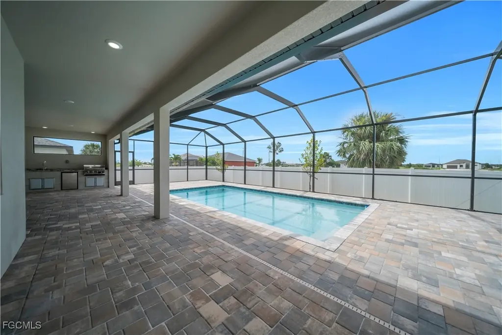 4107 NW 37th Street Cape Coral FL 33993