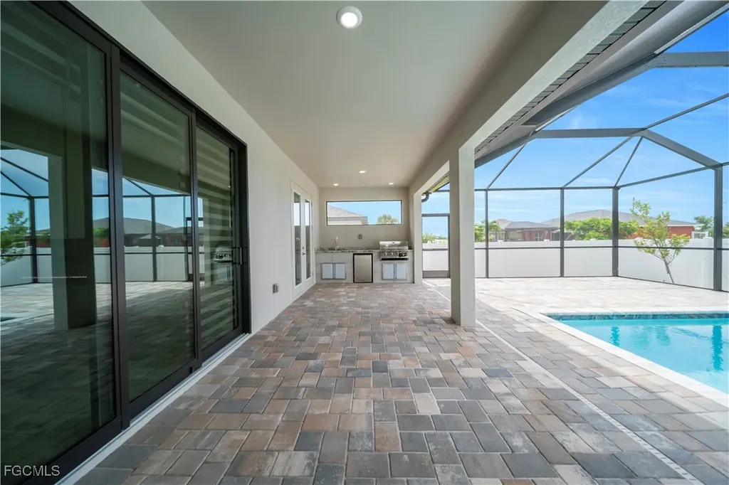 4107 NW 37th Street Cape Coral FL 33993