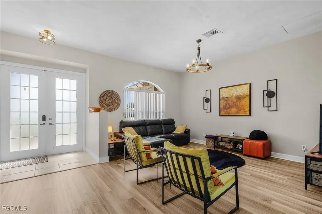 228 Nicholas Parkway E Cape Coral FL 33990