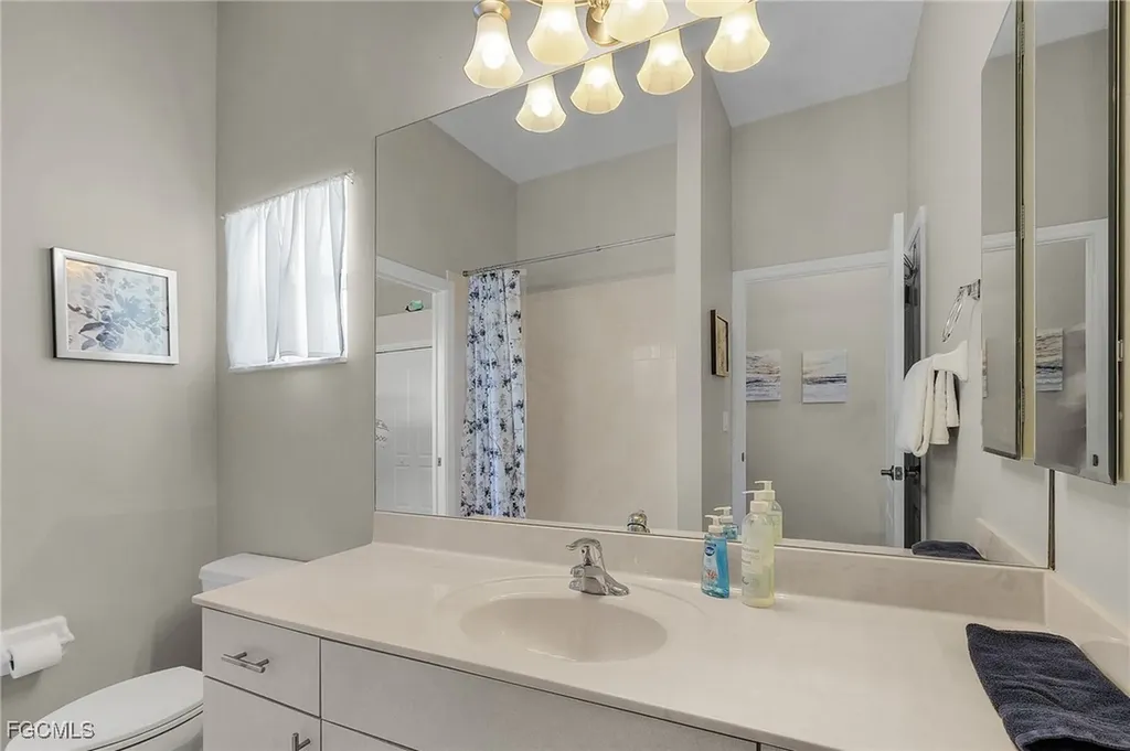 228 Nicholas Parkway E Cape Coral FL 33990