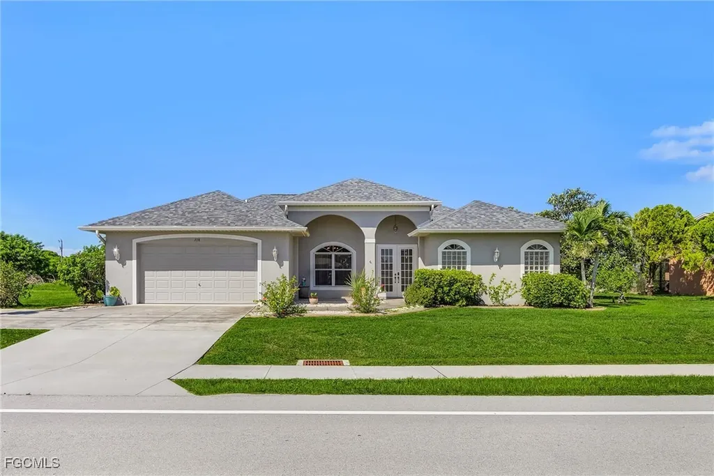 228 Nicholas Parkway E Cape Coral FL 33990