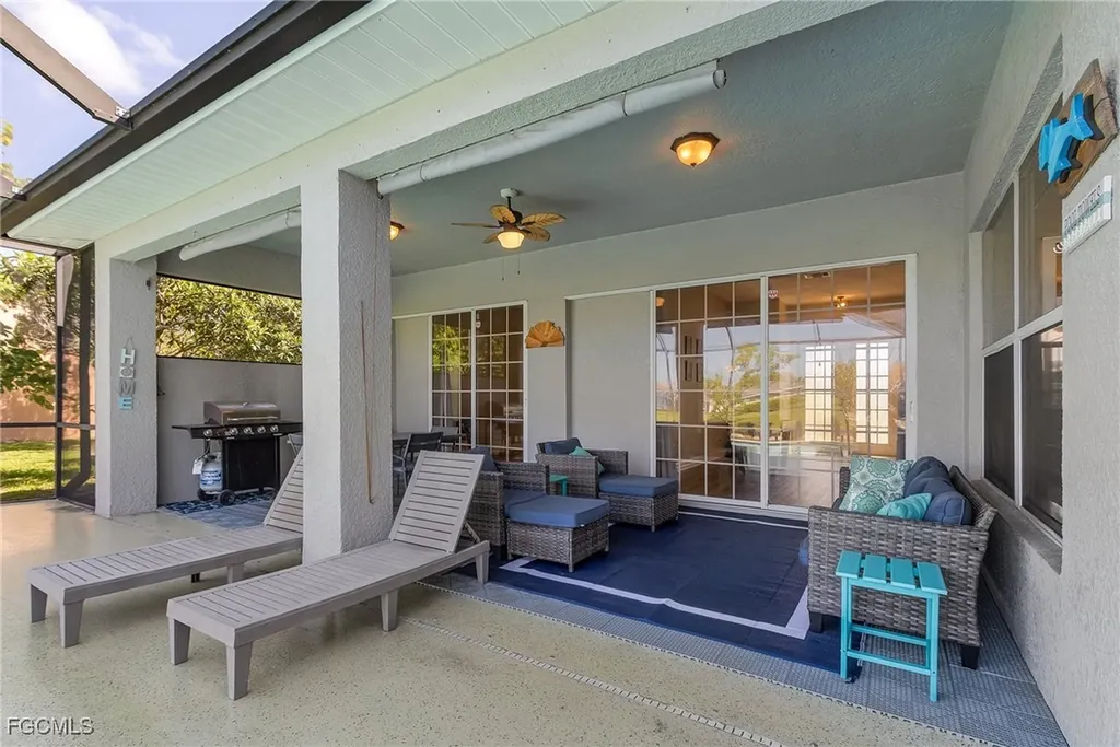 228 Nicholas Parkway E Cape Coral FL 33990