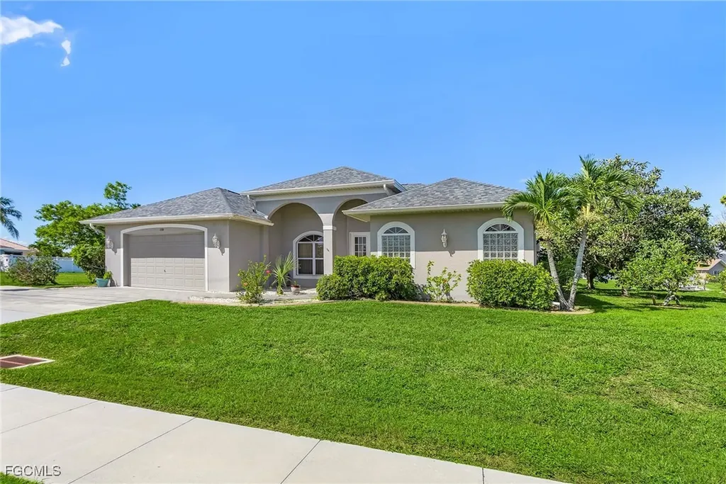 228 Nicholas Parkway E Cape Coral FL 33990