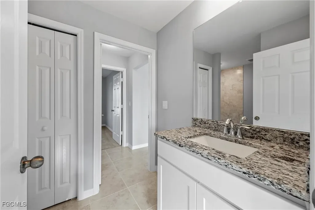 2100 NW 7th Street Cape Coral FL 33993