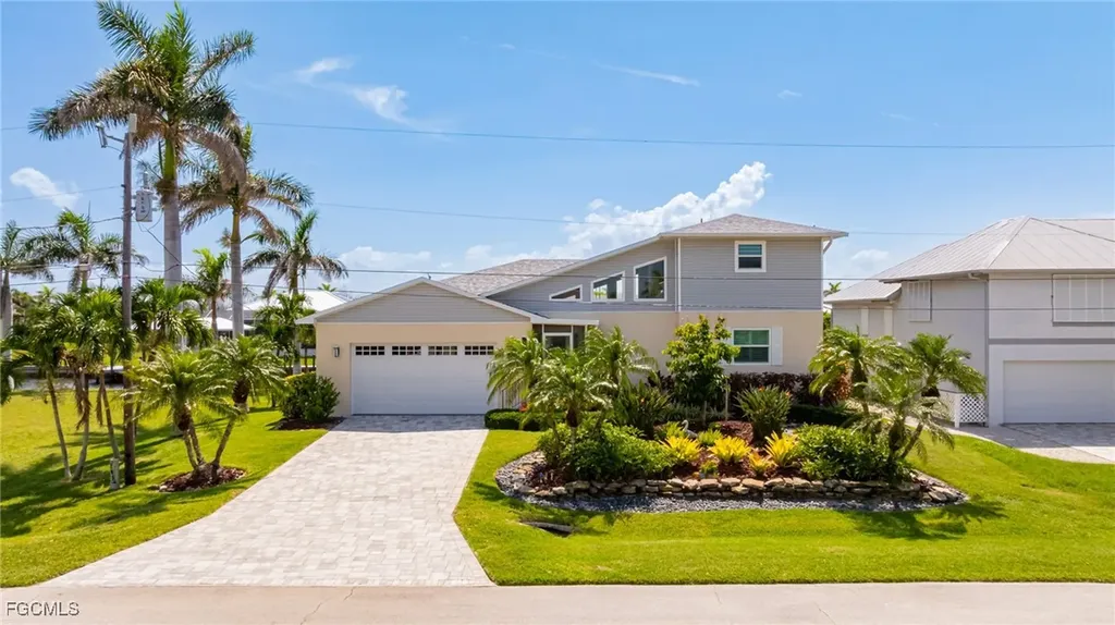 2372 Cherimoya Lane St. James City FL 33956