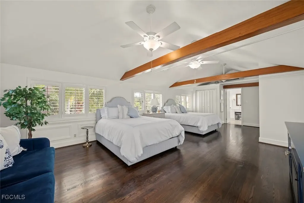 1226 Wales Drive Fort Myers FL 33901