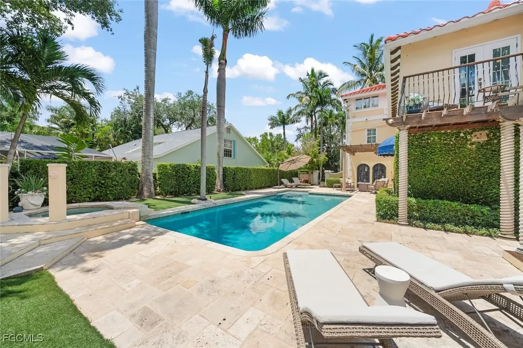 1226 Wales Drive Fort Myers FL 33901