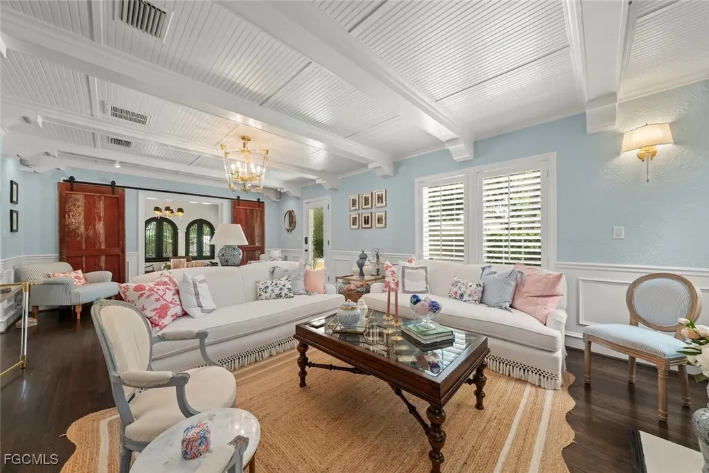1226 Wales Drive Fort Myers FL 33901