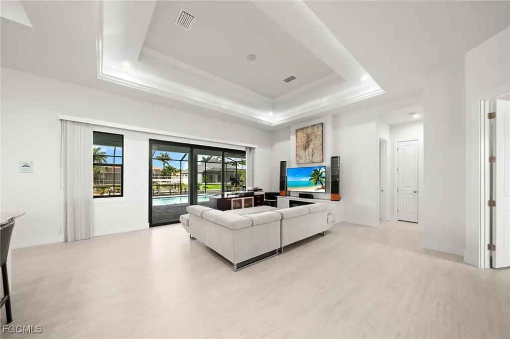 3022 SW 24th Avenue Cape Coral FL 33914