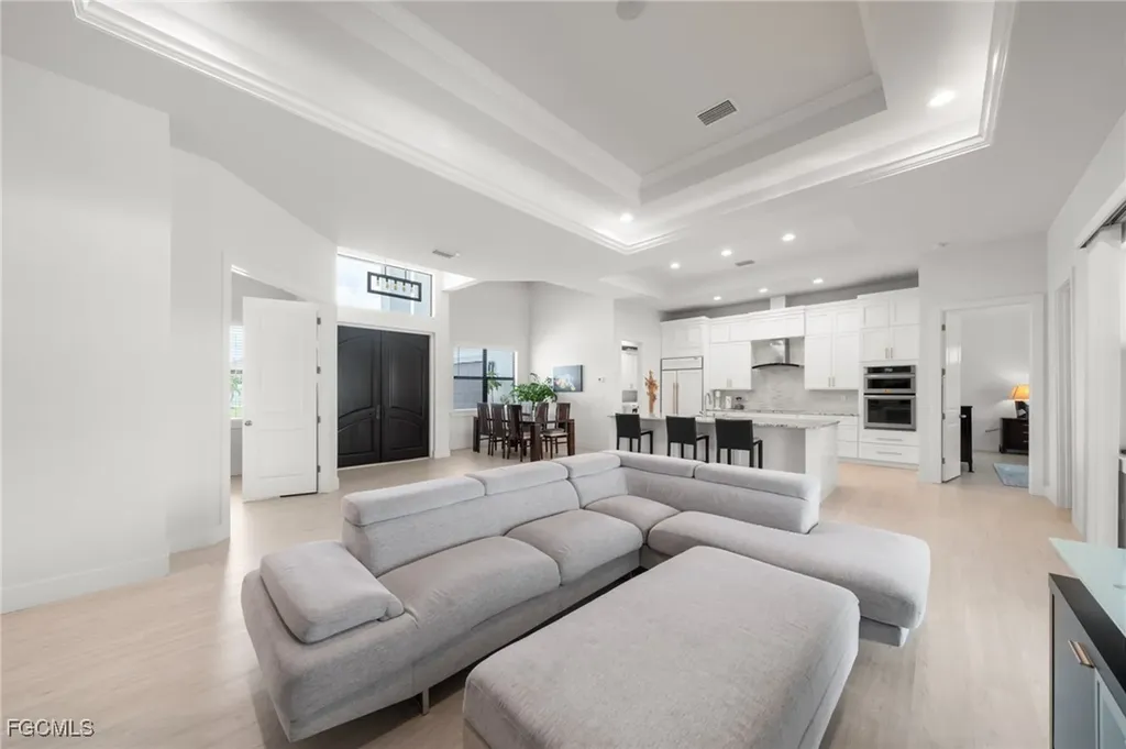 3022 SW 24th Avenue Cape Coral FL 33914