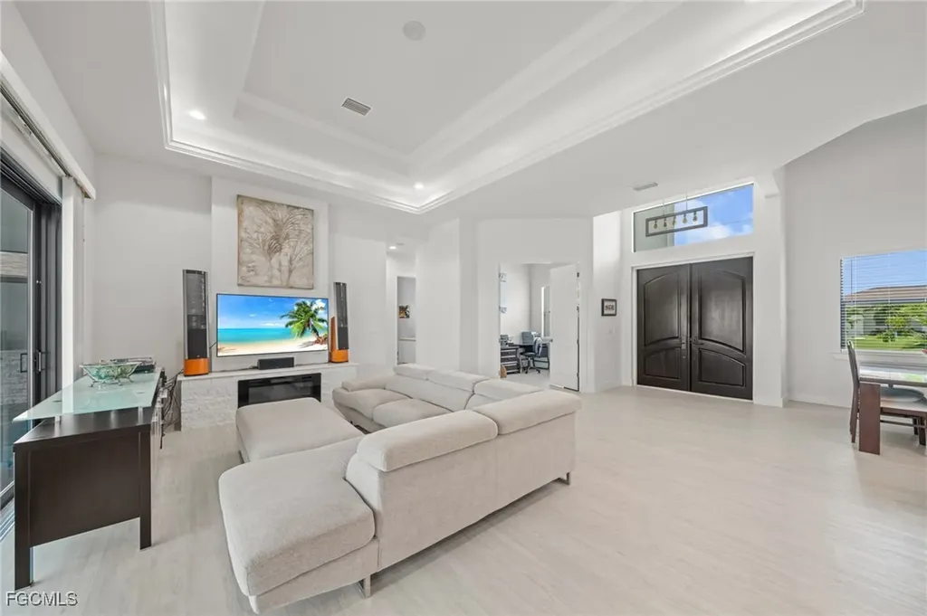 3022 SW 24th Avenue Cape Coral FL 33914