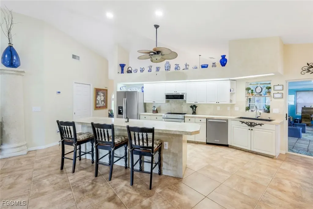 2310 SW 53rd Street Cape Coral FL 33914