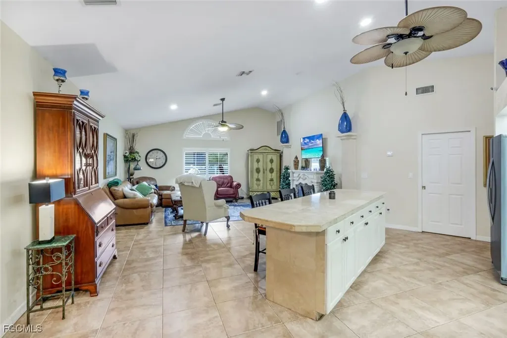 2310 SW 53rd Street Cape Coral FL 33914