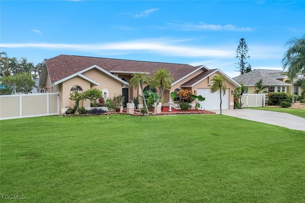 2310 SW 53rd Street Cape Coral FL 33914