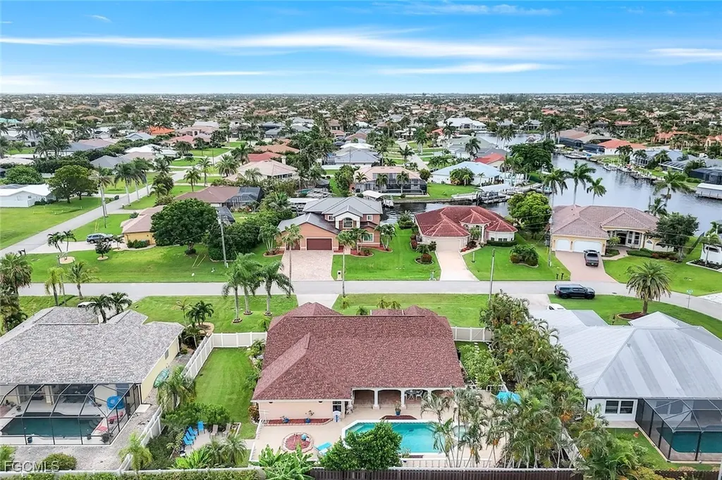 2310 SW 53rd Street Cape Coral FL 33914