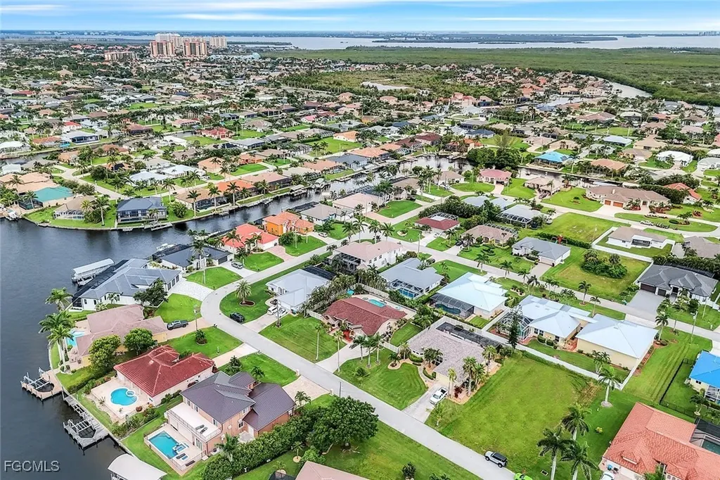 2310 SW 53rd Street Cape Coral FL 33914