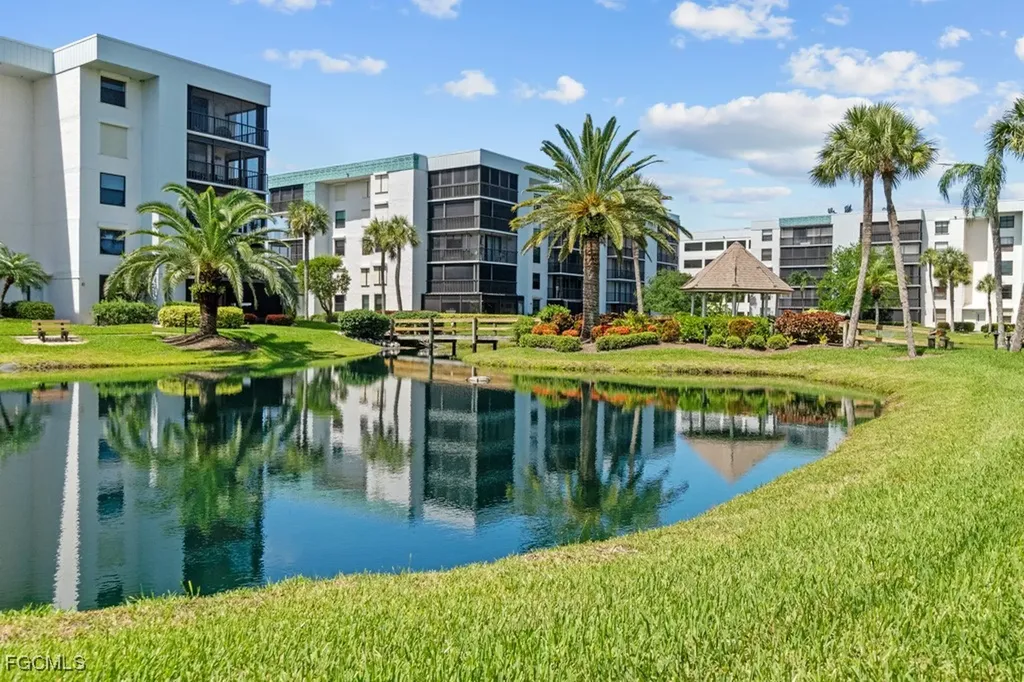 3460 N Key Drive North Fort Myers FL 33903