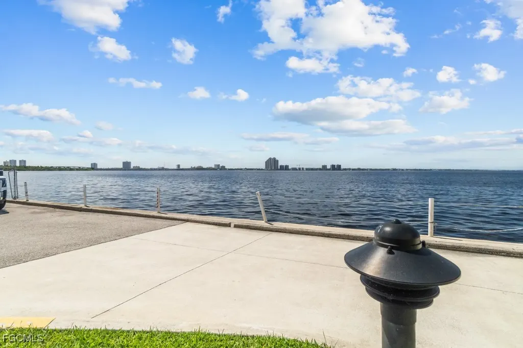 3460 N Key Drive North Fort Myers FL 33903
