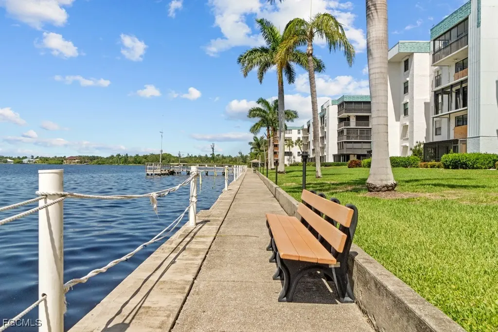 3460 N Key Drive North Fort Myers FL 33903
