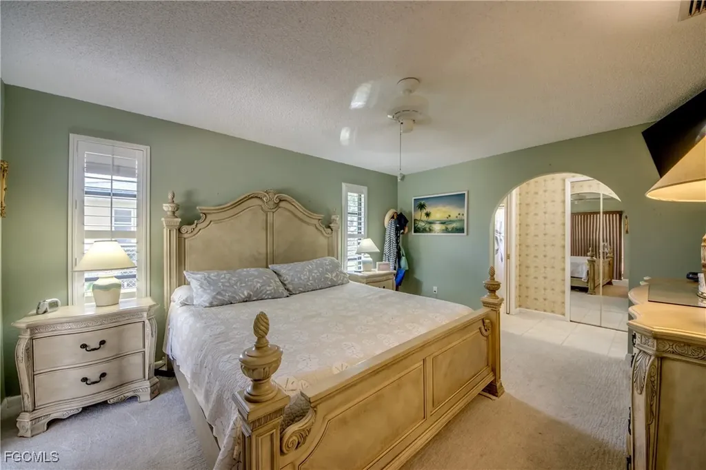 912 SW 54th Lane Cape Coral FL 33914