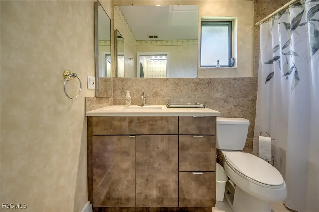 912 SW 54th Lane Cape Coral FL 33914