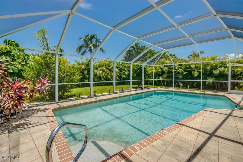 912 SW 54th Lane Cape Coral FL 33914