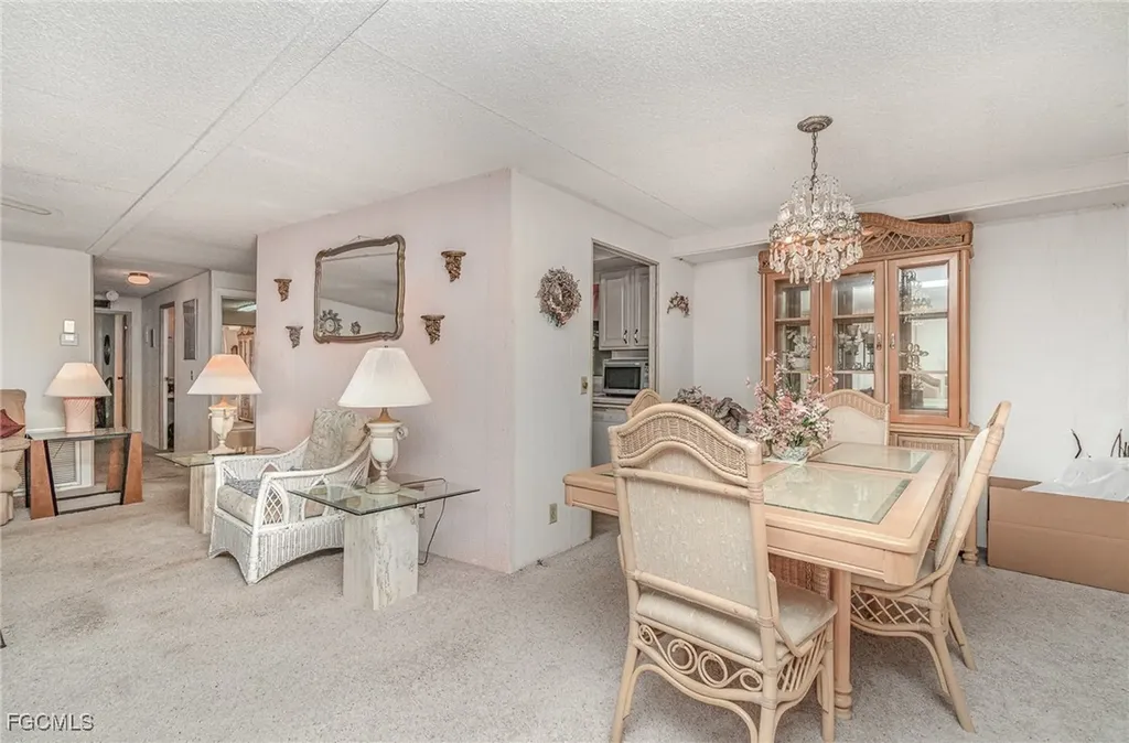 5 Aloe Street Alva FL 33920