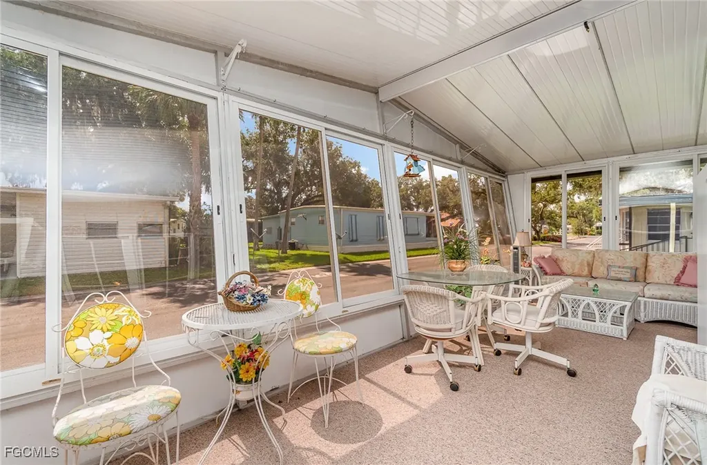 5 Aloe Street Alva FL 33920