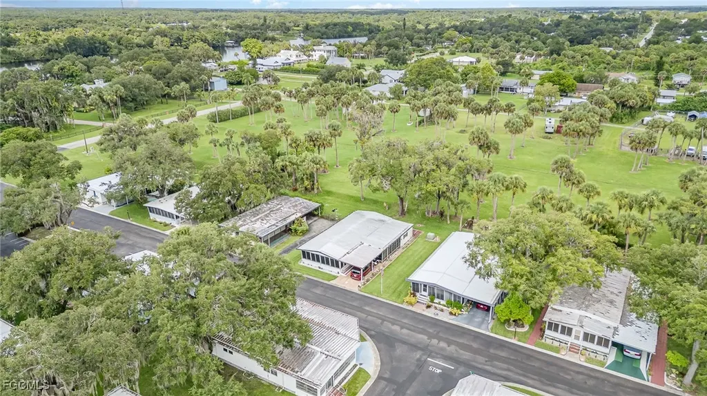 5 Aloe Street Alva FL 33920