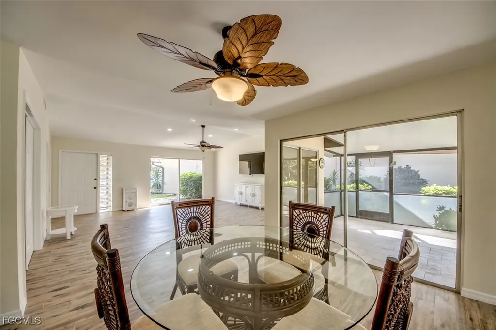 6425 Royal Woods Drive Fort Myers FL 33908