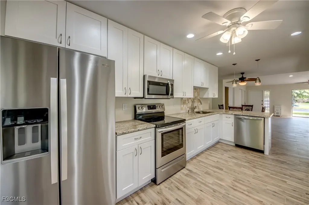 6425 Royal Woods Drive Fort Myers FL 33908