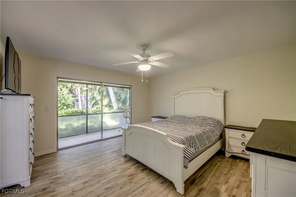 6425 Royal Woods Drive Fort Myers FL 33908