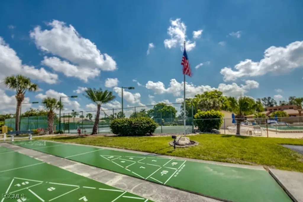 6425 Royal Woods Drive Fort Myers FL 33908