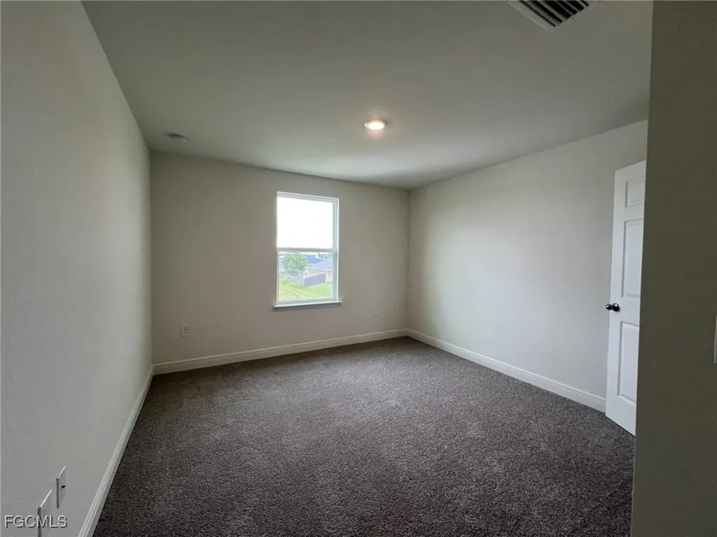 314 NE 23rd Terrace Cape Coral FL 33909