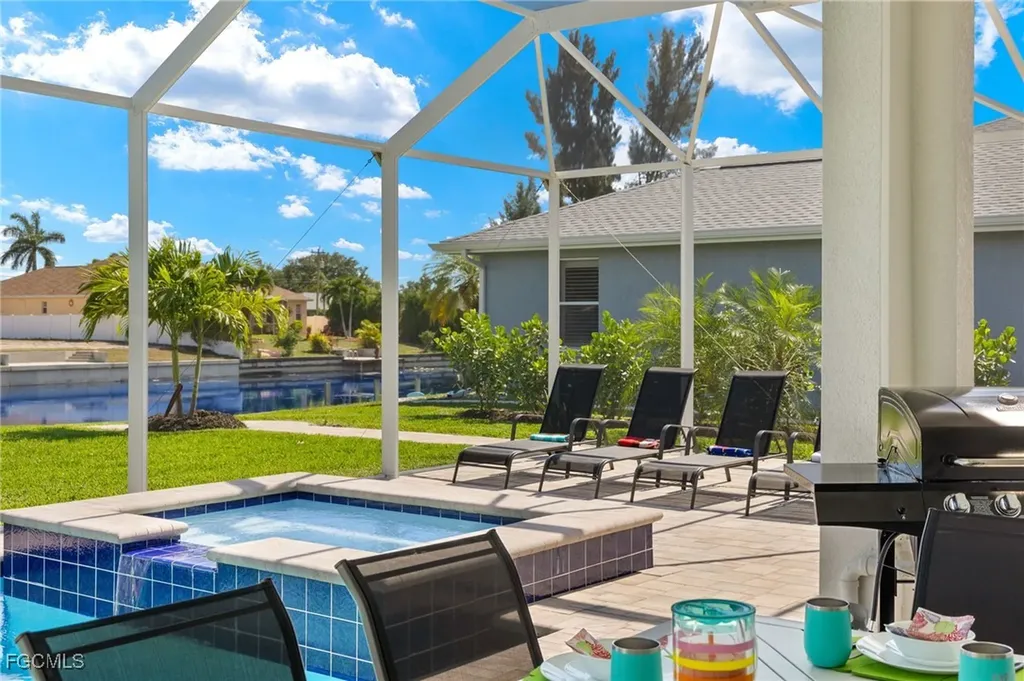 154 SE 20th Street Cape Coral FL 33990