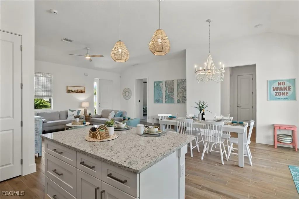 154 SE 20th Street Cape Coral FL 33990