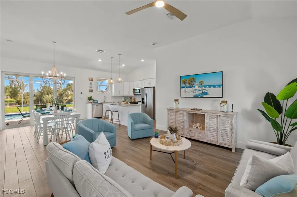 154 SE 20th Street Cape Coral FL 33990