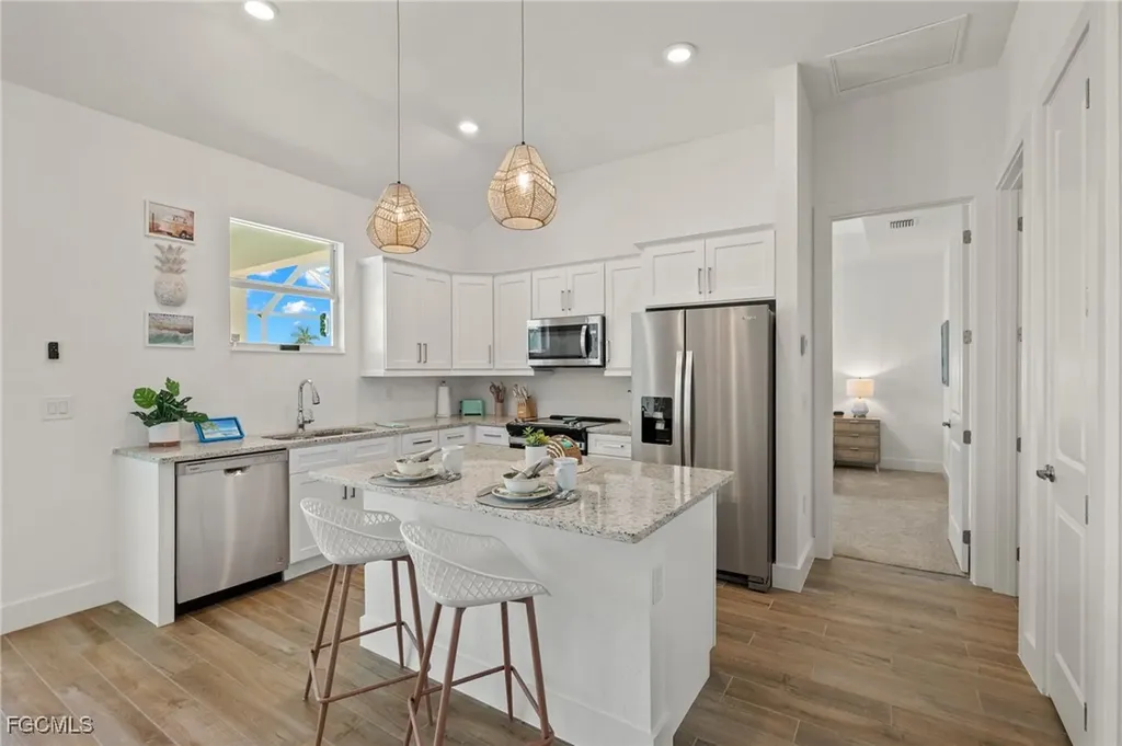 154 SE 20th Street Cape Coral FL 33990