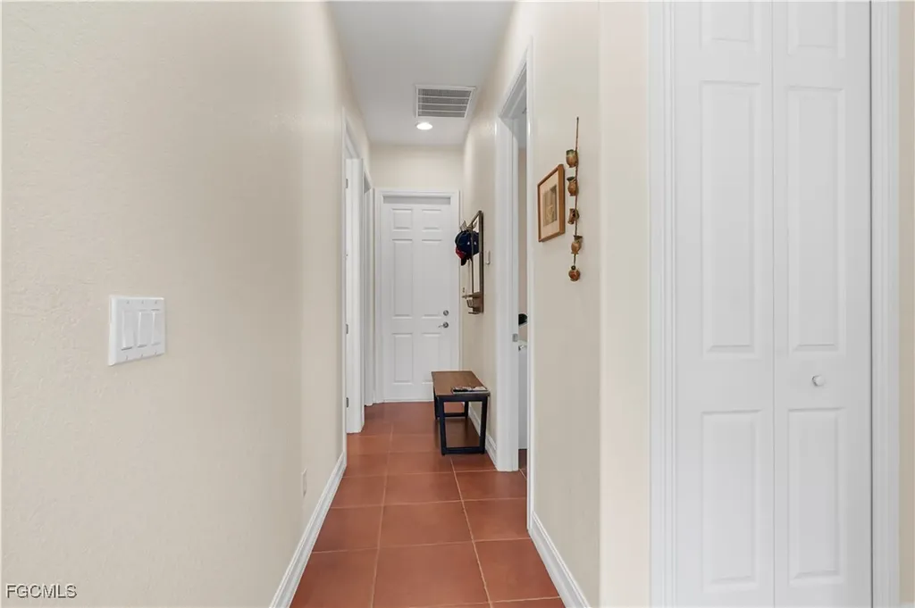 47 Jacaranda Parkway E Cape Coral FL 33909