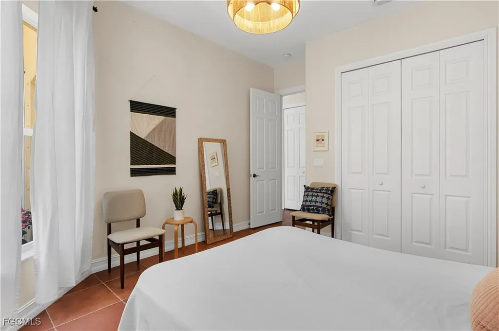 47 Jacaranda Parkway E Cape Coral FL 33909