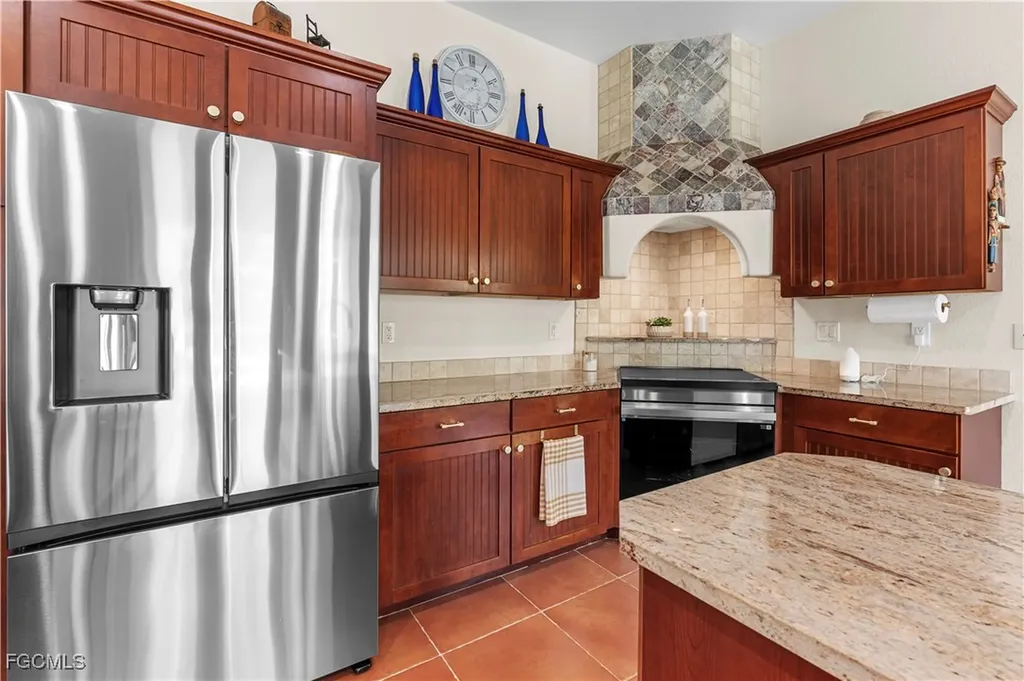 47 Jacaranda Parkway E Cape Coral FL 33909