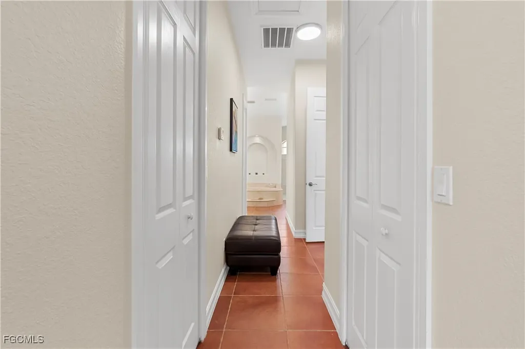 47 Jacaranda Parkway E Cape Coral FL 33909