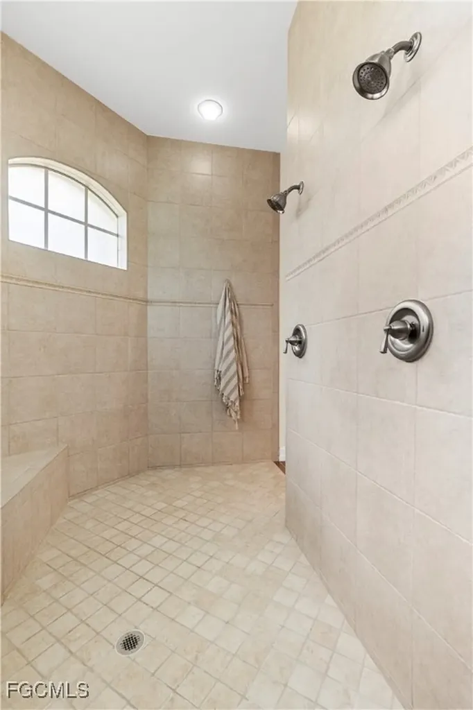 47 Jacaranda Parkway E Cape Coral FL 33909