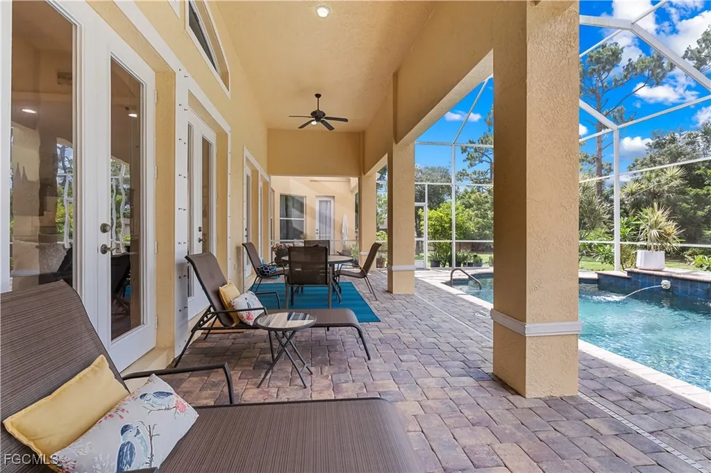 47 Jacaranda Parkway E Cape Coral FL 33909