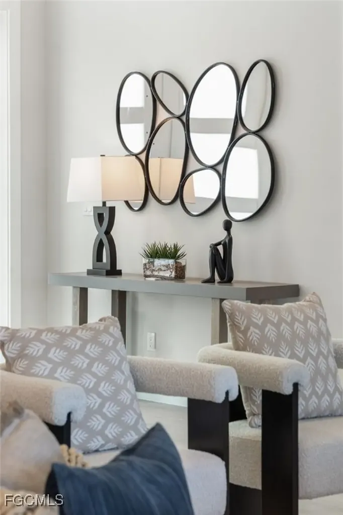 2129 Cape Coral Parkway W Cape Coral FL 33914