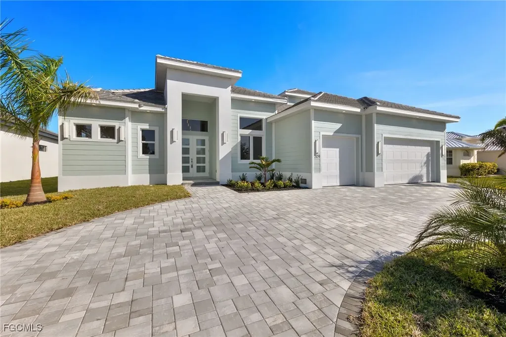 2129 Cape Coral Parkway W Cape Coral FL 33914