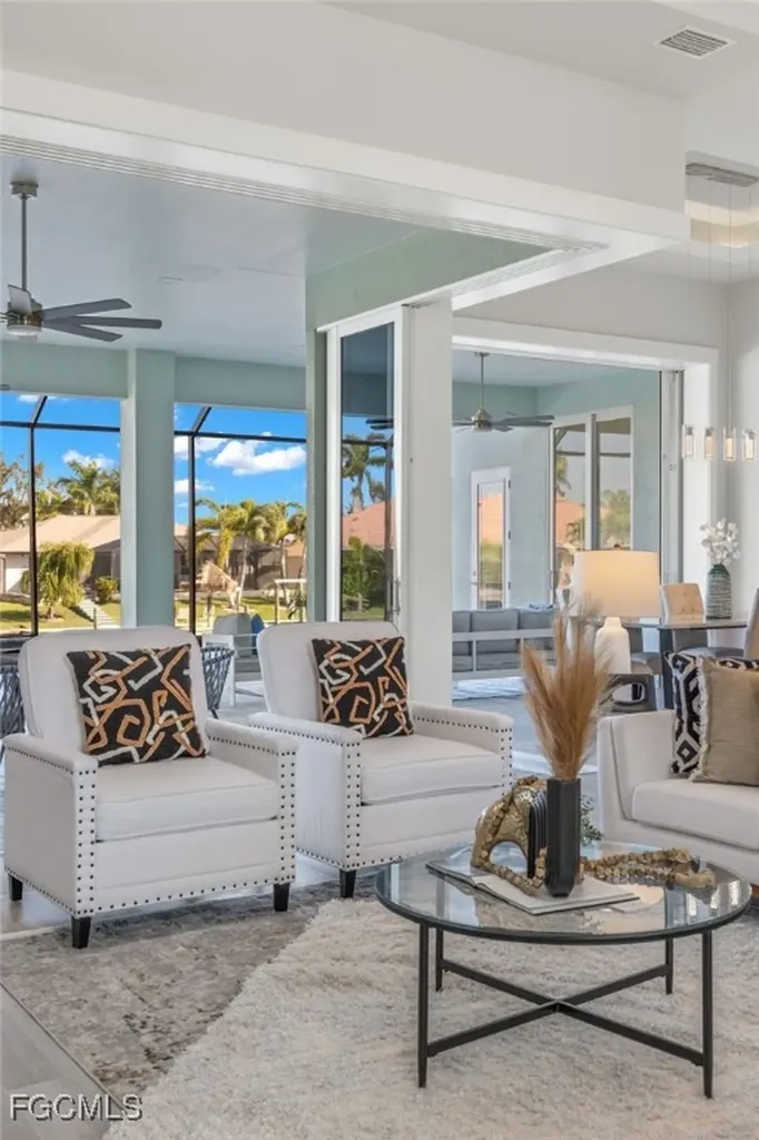 2129 Cape Coral Parkway W Cape Coral FL 33914