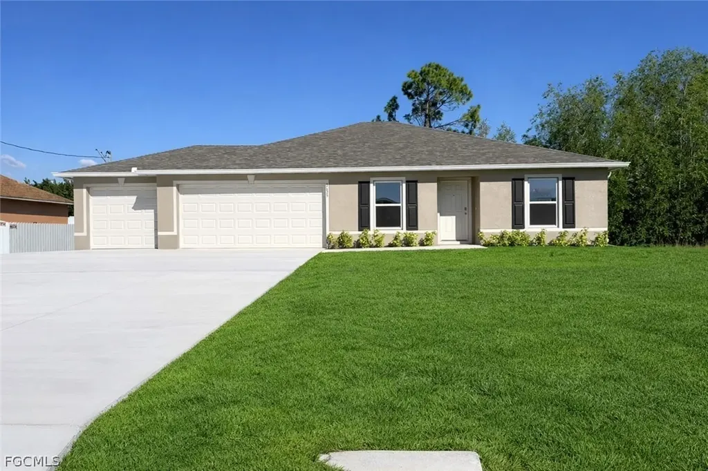 2625 NE 7th Place Cape Coral FL 33909