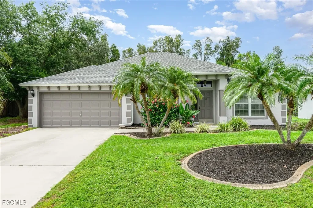 142 NE 4th Street Cape Coral FL 33909
