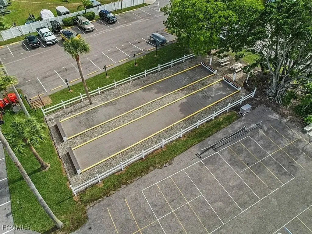 306 Shoreland Drive Fort Myers FL 33905